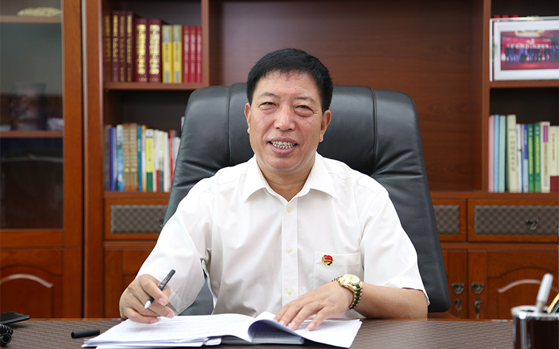 董事长 董事长