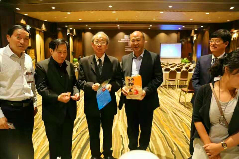 Huayang product walnut traveled to Thailand