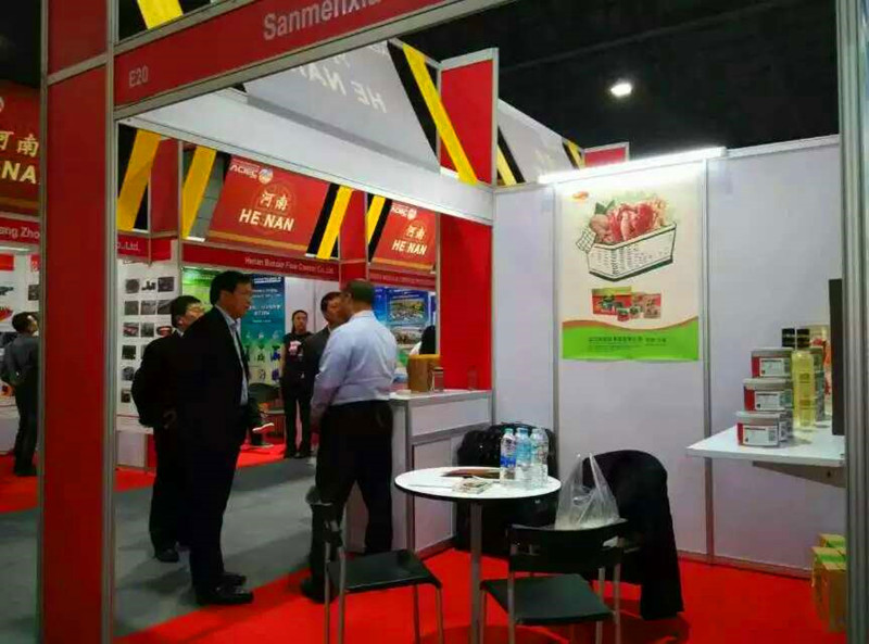 Huayang product walnut traveled to Thailand