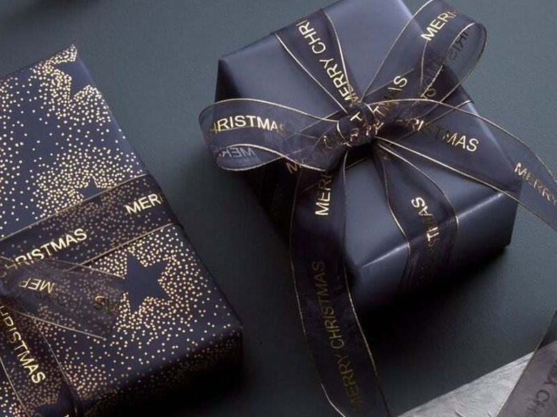 Gift box decorative ribbons