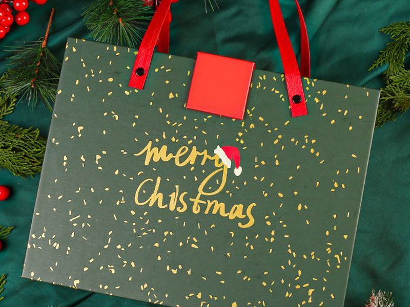 Christmas gift box Christmas gift box