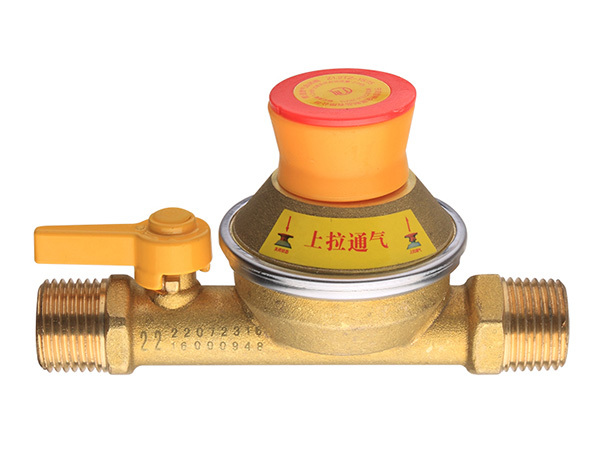 Copper double external threaded self-closing valve