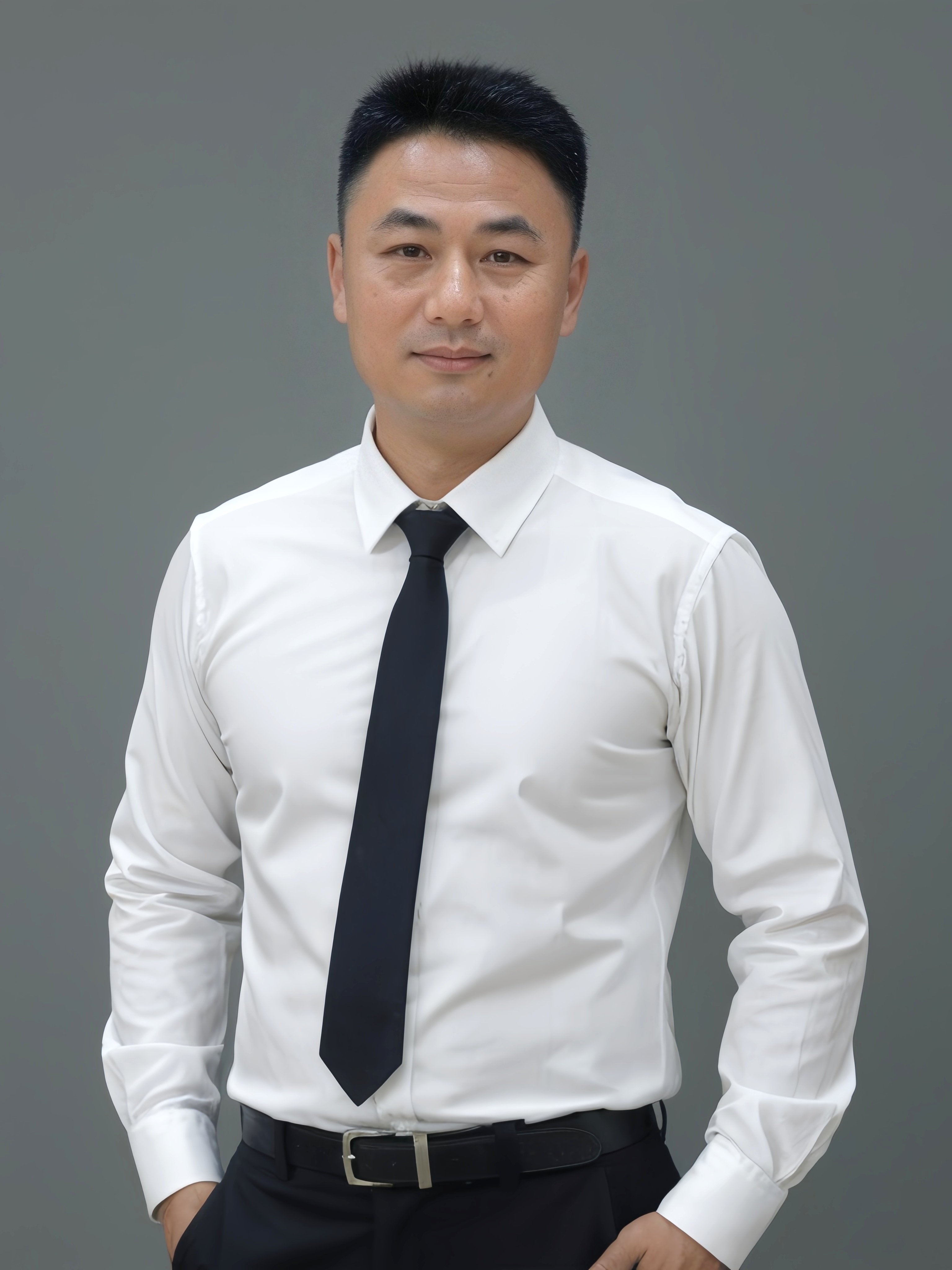 蔡华亮