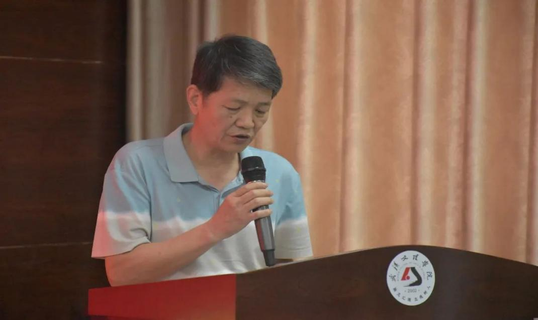 金石興與武漢文理學院簽訂合作協(xié)議——“共建智能制造產(chǎn)業(yè)學院，打造現(xiàn)代智造特色專業(yè)群”