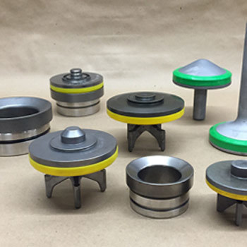 VALVES & SEATS