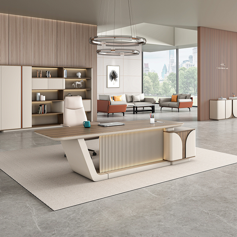 Modern design of luxurious office desks and chairs—GH03