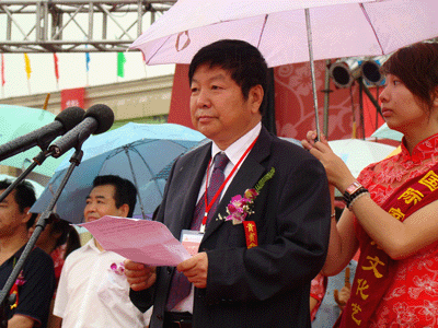 中國西部家具商貿之都首屆國際家居文化藝術節(jié)盛大開幕
