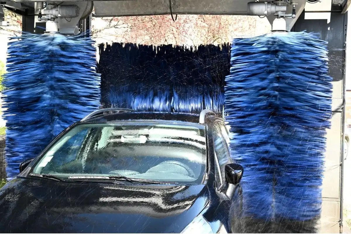 Do Tunnel Car Wash Brush System Hurt My Car? 7 Tips to Reduce the Risk