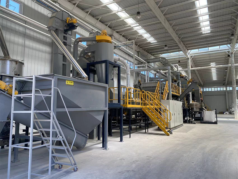 Global cooperation accelerates the development of solid waste recycling and recycling equipment manufacturing industry