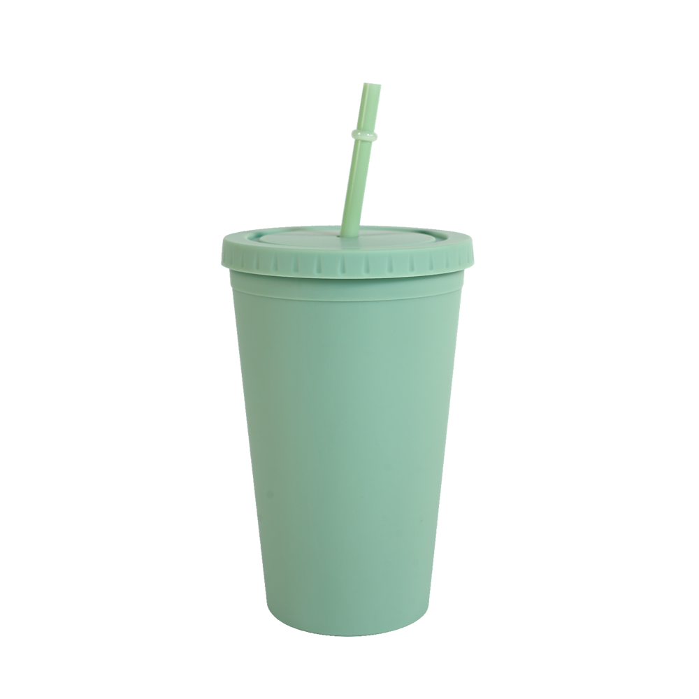 Plastic tumber