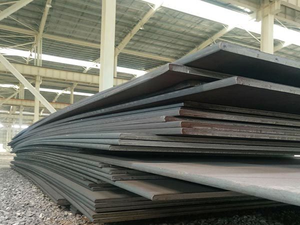 The difference between steel plate and iron plate