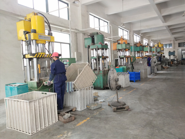Cold extrusion workshop