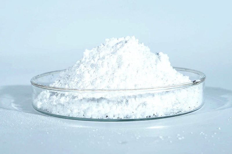 Normal grade calcium hydroxide