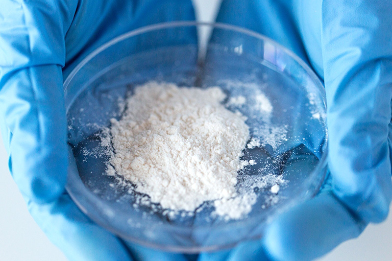 Refined calcium hydroxide