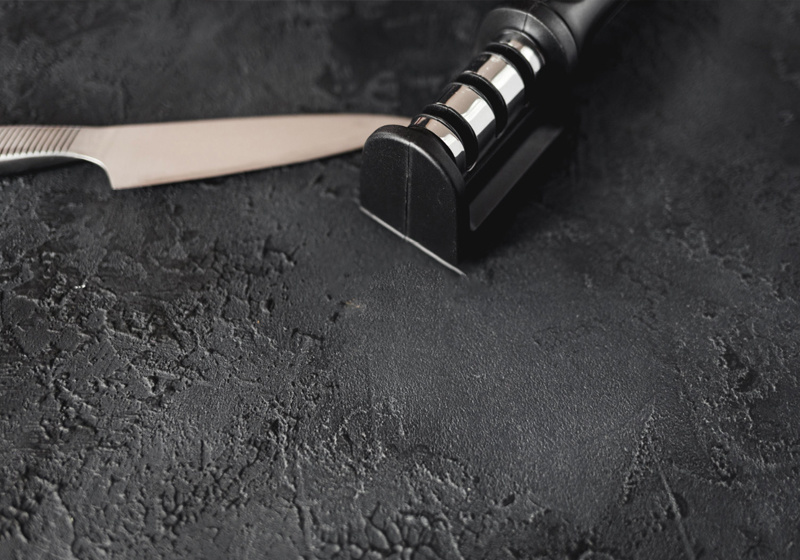 We specialize in the production of sharpening stones, sharpeners, sharpening rods and so on abrasive tools