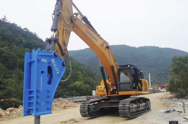 挖掘機