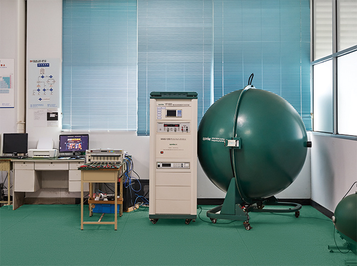Accurate Appay Spectrometer