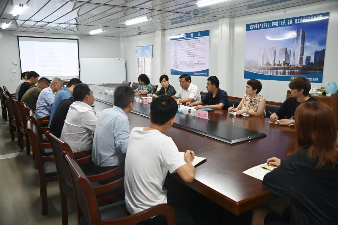 林绍华到江西乐动官方网页版一建项目讲授专题党课