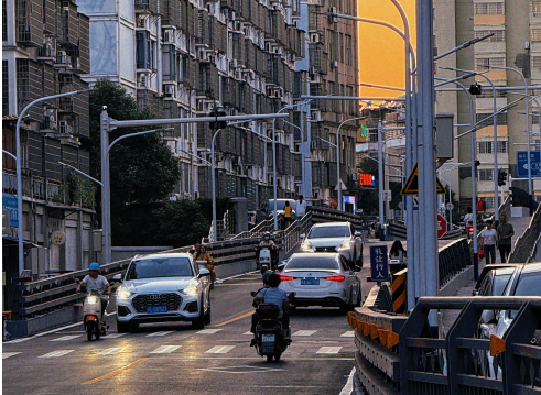 “断头路”变“网红路” 江西建工国内工程公司惠民工程让“道”处是风景