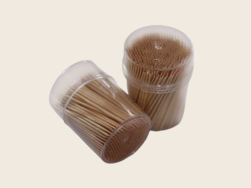 The Benefits and Uses of Smooth Round Toothpicks in Daily Oral Hygiene