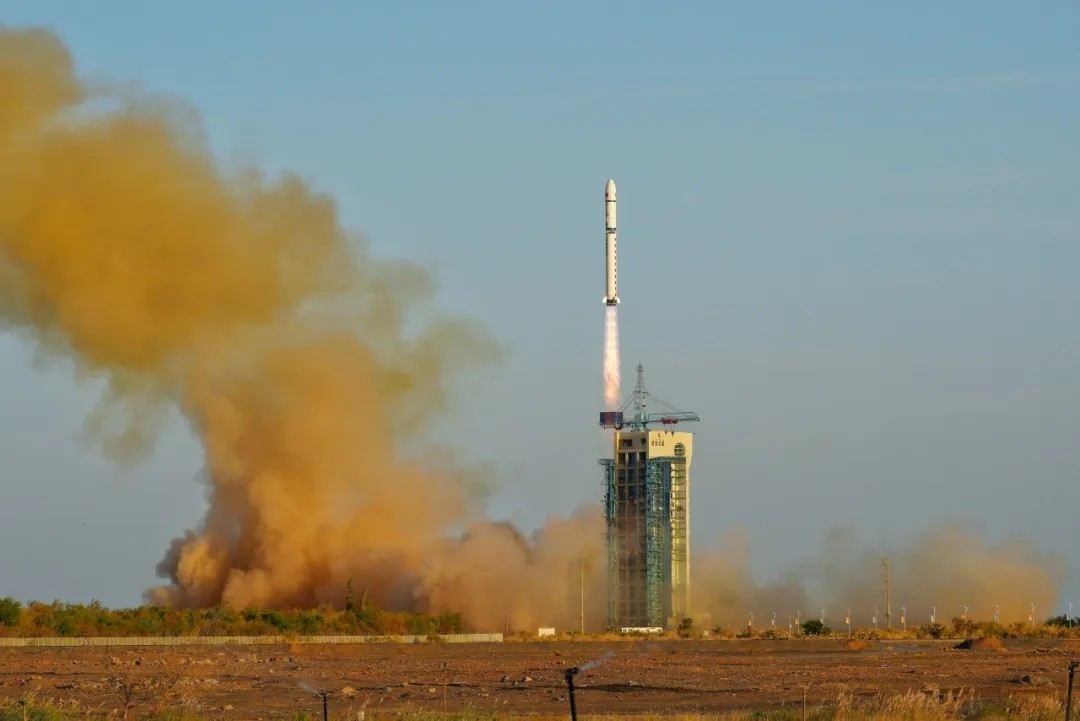Long March 2D Launch Vehicle Successfully Launched