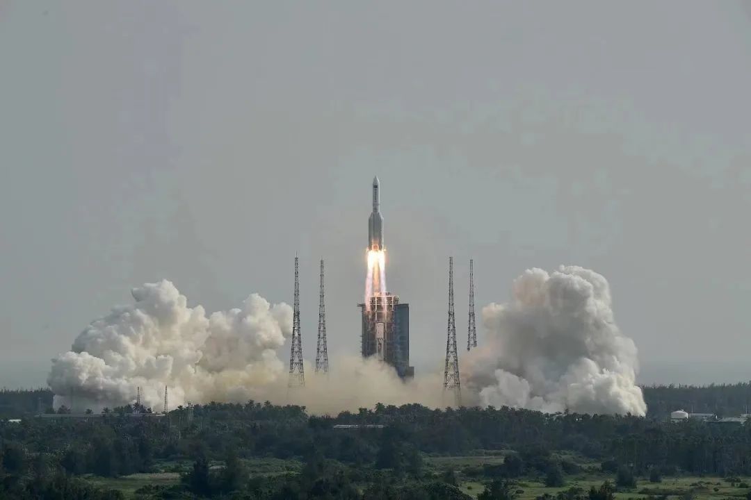 Mengtian Shines, Tiangong Departs | Long March 5B Successfully Launches the Mengtian lab module, marking the end of China's space station construction