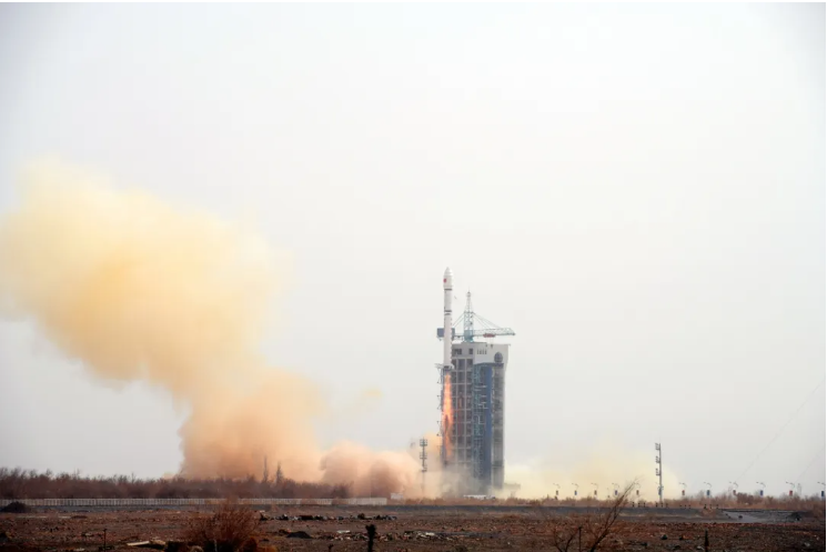 The Long March 2D Launch Vehicle/Yuanzheng-3 Upper Stage Achieved a Complete Success in Launching