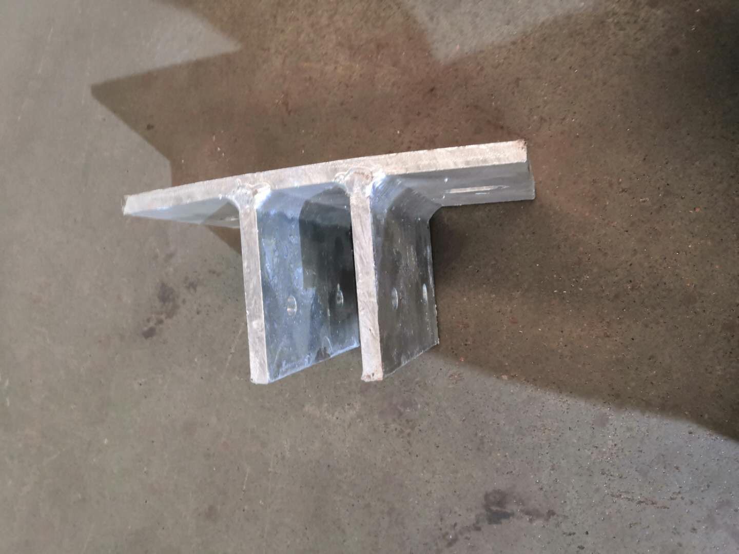 钢配件
