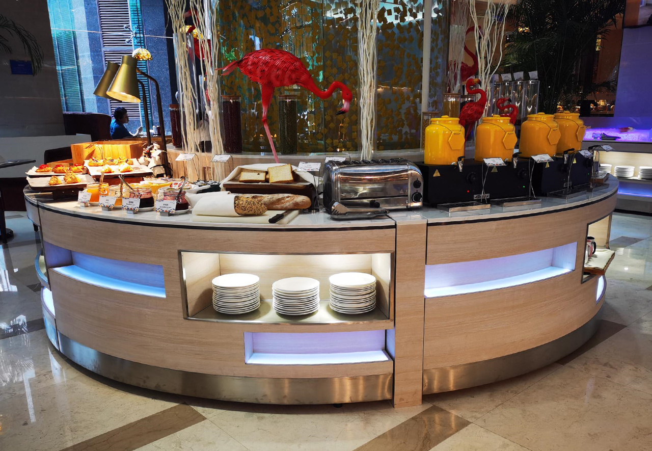 WYNDHAM HOTELS & RESORTS