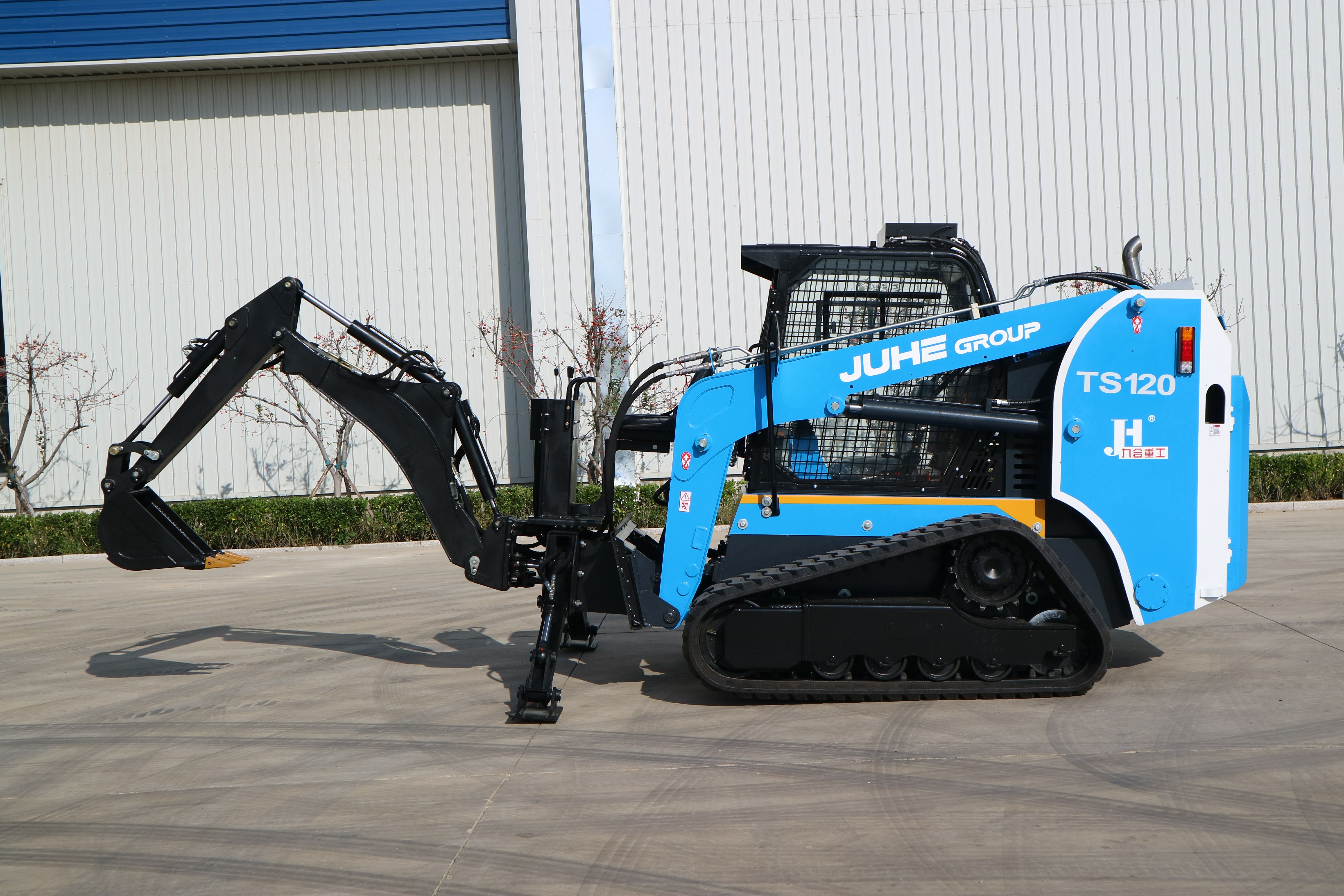 Key Practices for Small Loader Use and Care in the Initial Running-in Phase