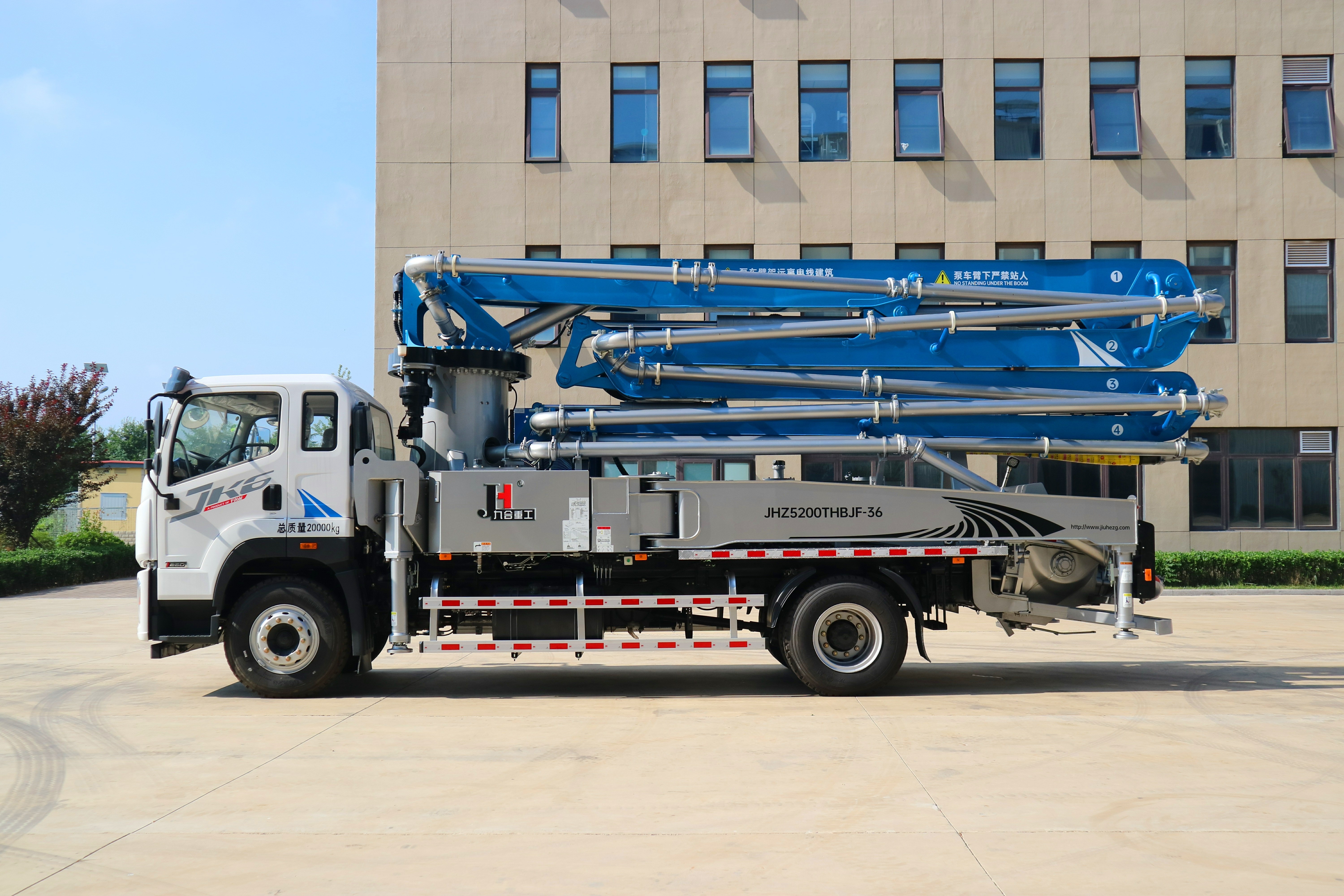 Easy to damage parts and maintenance of pump truck