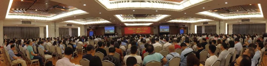 王紹據講述“中國扶貧第一村脫貧記”助力脫貧致富路!