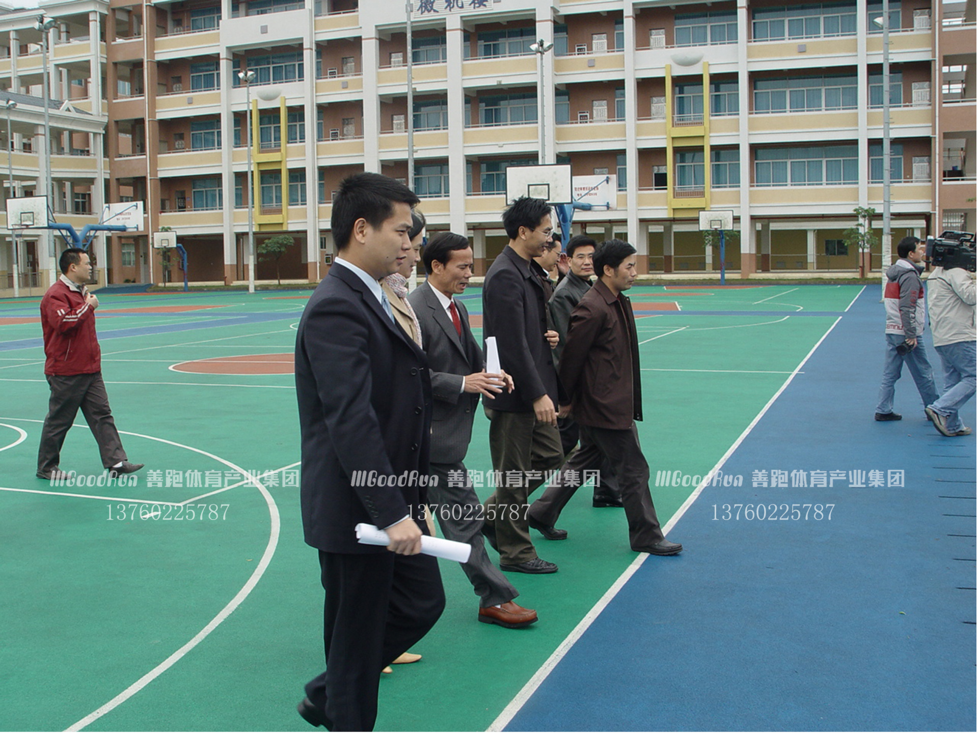 東莞東城區初級中學,硅PU籃球場