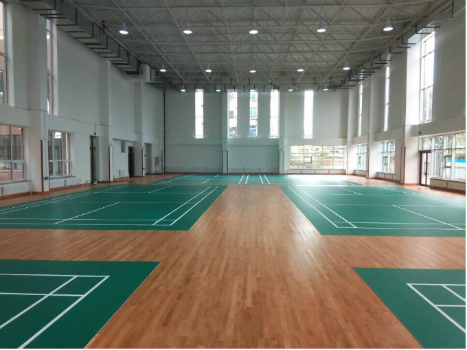 如何辨別PVC運(yùn)動地板材料的好壞，PVC運(yùn)動地板價(jià)格