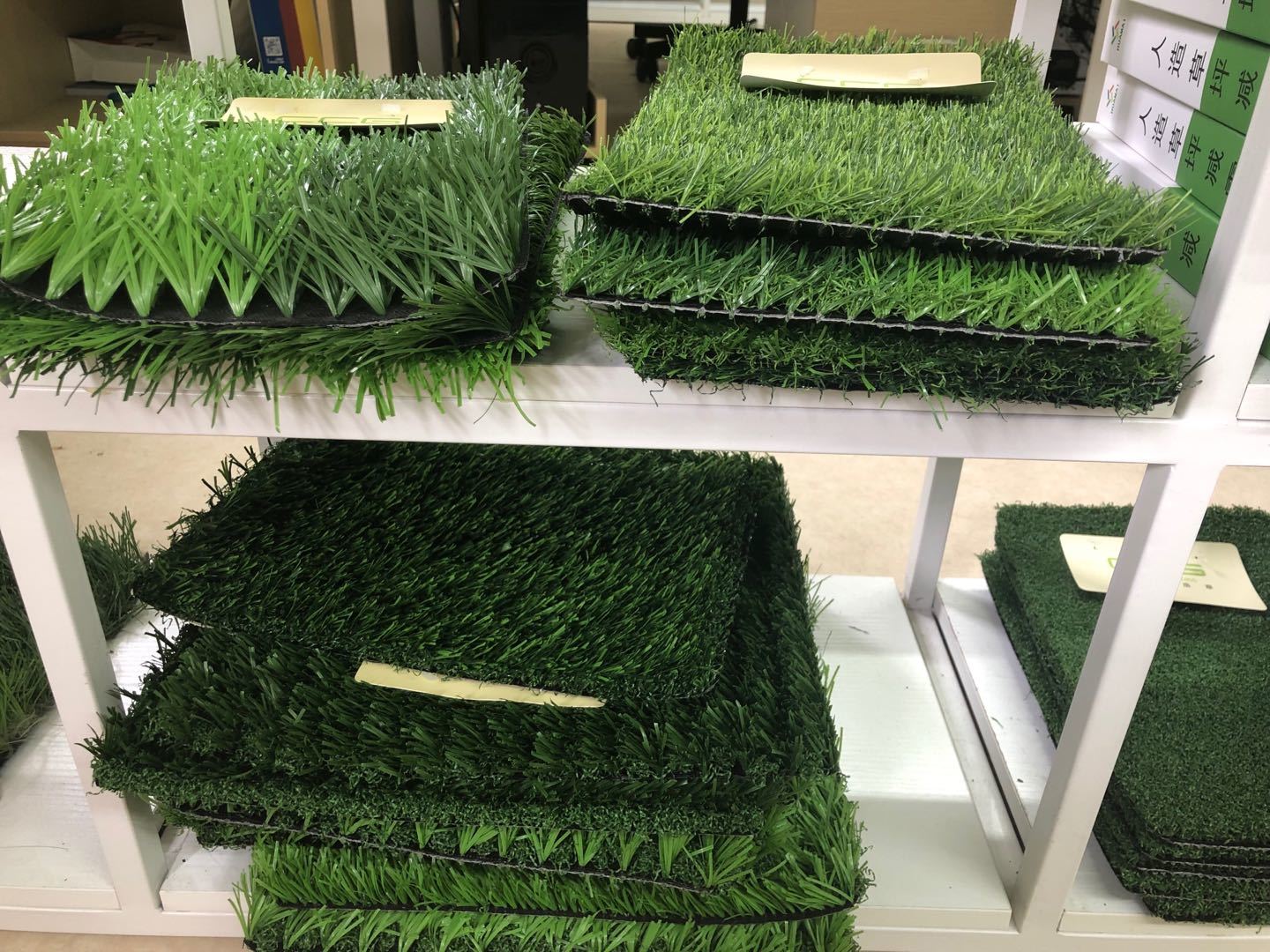 人造草坪足球場(chǎng)施工建設(shè)，專(zhuān)業(yè)包工包料