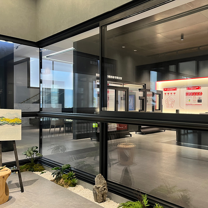 window-04(1745286691106).jpg