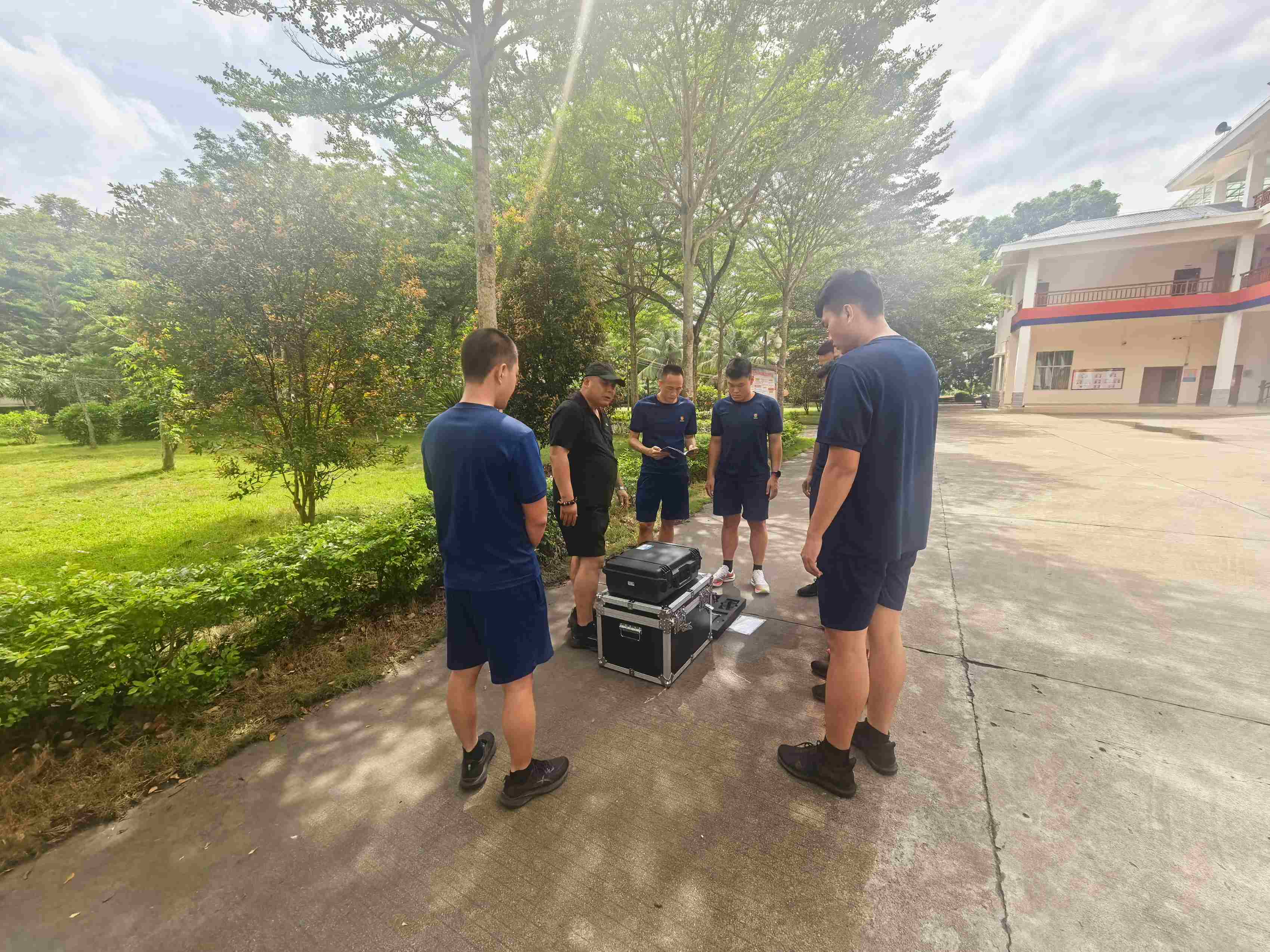 北京盛博蓝助力乐东消防救援大队：全面巡检雷达生命探测仪，筑牢区域安全防线