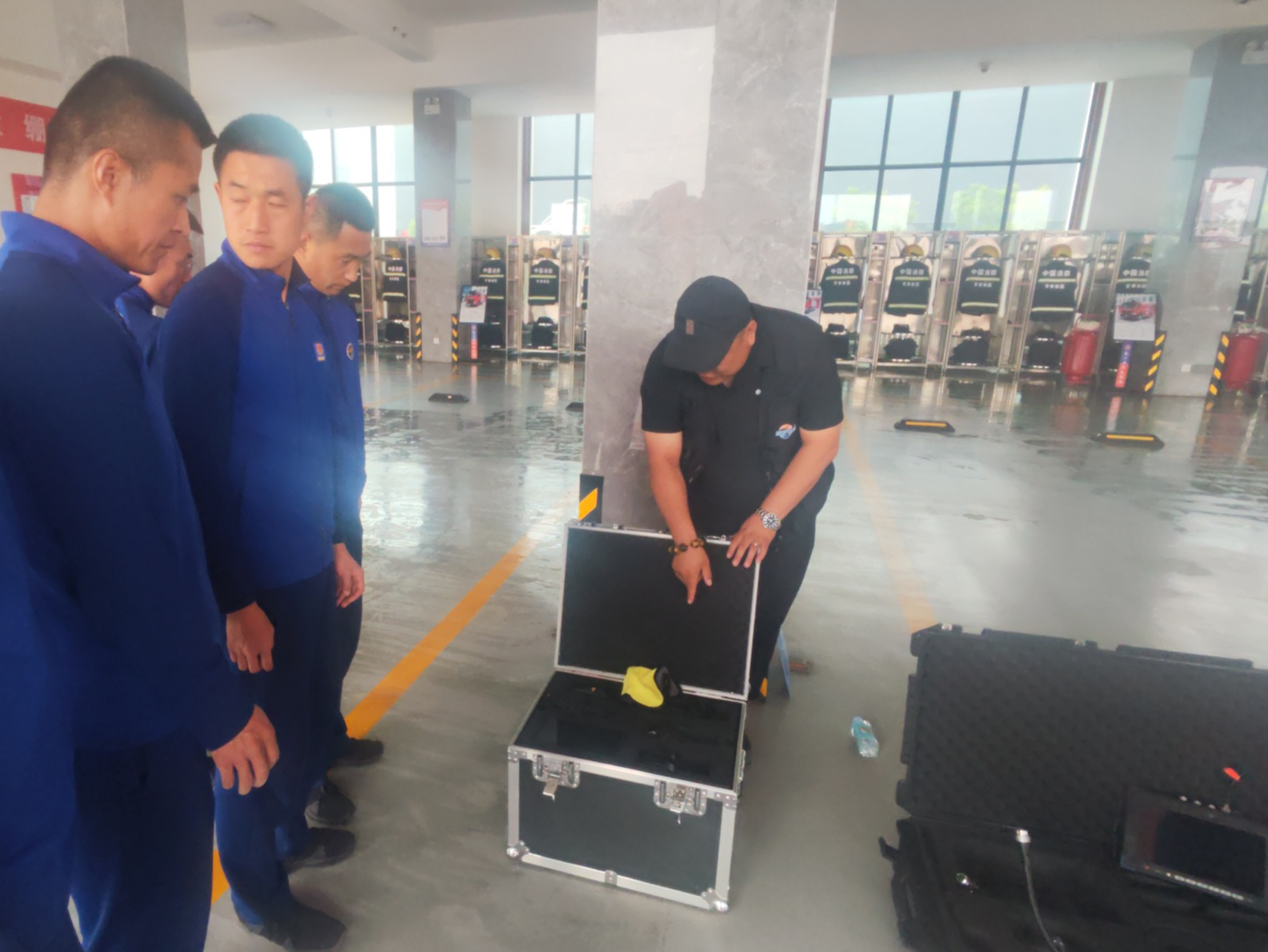 北京盛博蓝助力兰州新区秦川消防救援站开展生命探测仪培训巡检工作