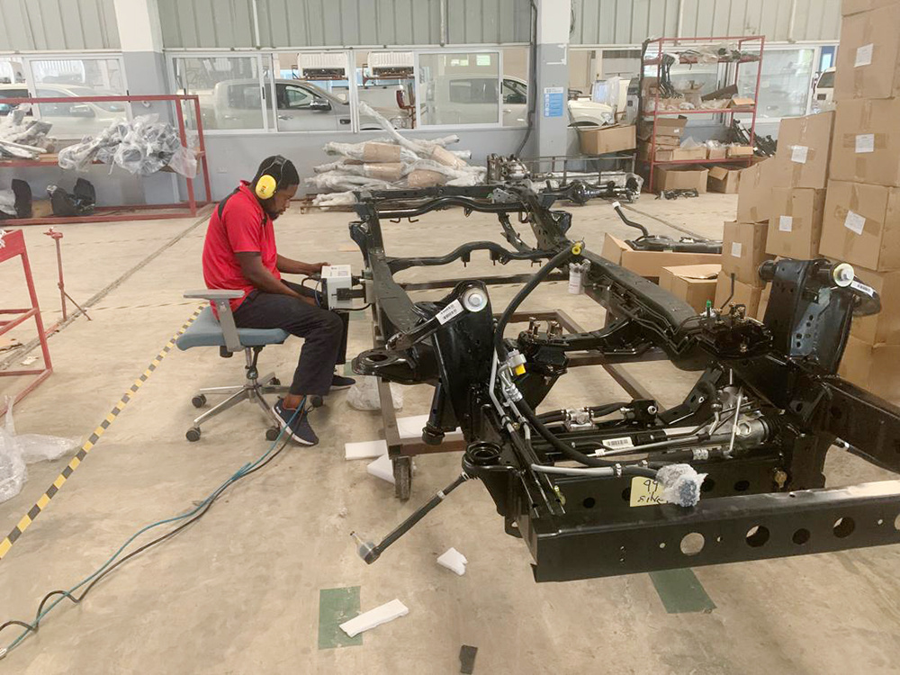 Pickups model SKD CôTE D'IVOIR localization production project