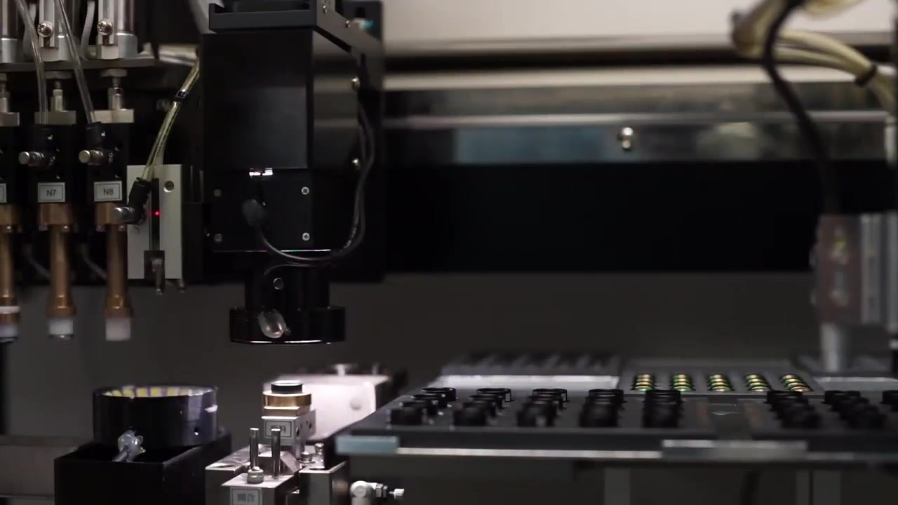 Full-band optical solution expert
