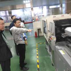 Mr. He and his party from the company visited Sichuan University Mr. He and his party from the company visited Sichuan University