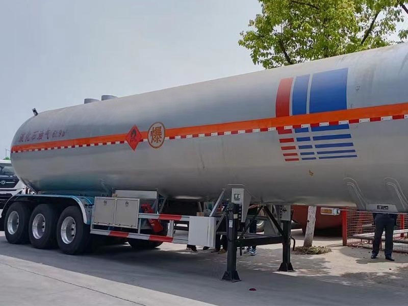 Tri-axle LPG Tank semi-trailer 50-62M3