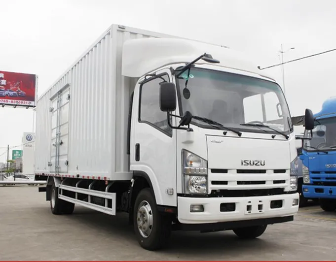 Hot Sale Diesel Engine 700p 4X2 5200mm Wheelbase Van Truck Box Truck