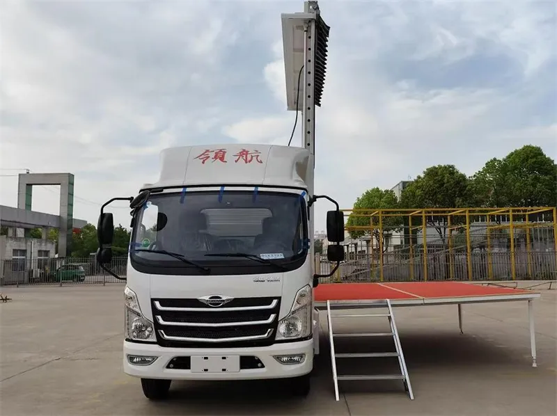 Factory Supply Foton Forland 3 Sides P4 Outdoor Display LED Advertising Truck