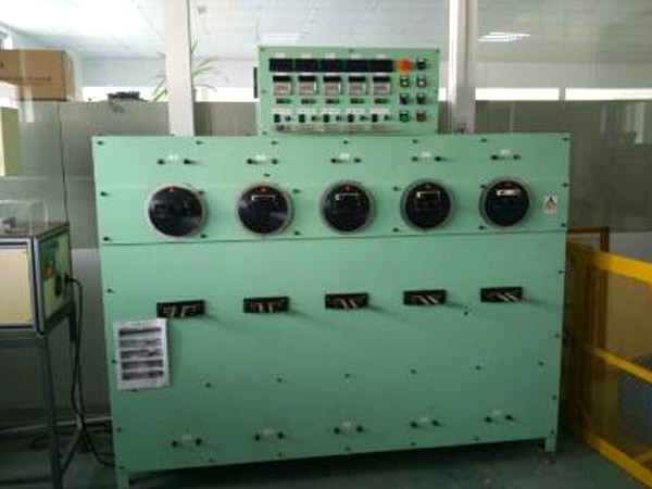 Rocking machine