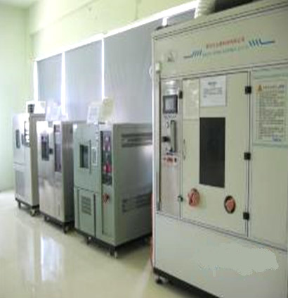 Aging machine