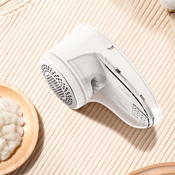Battery Operated Lint Remover