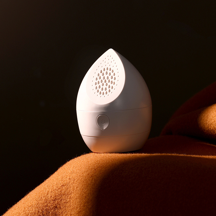 Type-C rechargeable lint remover
