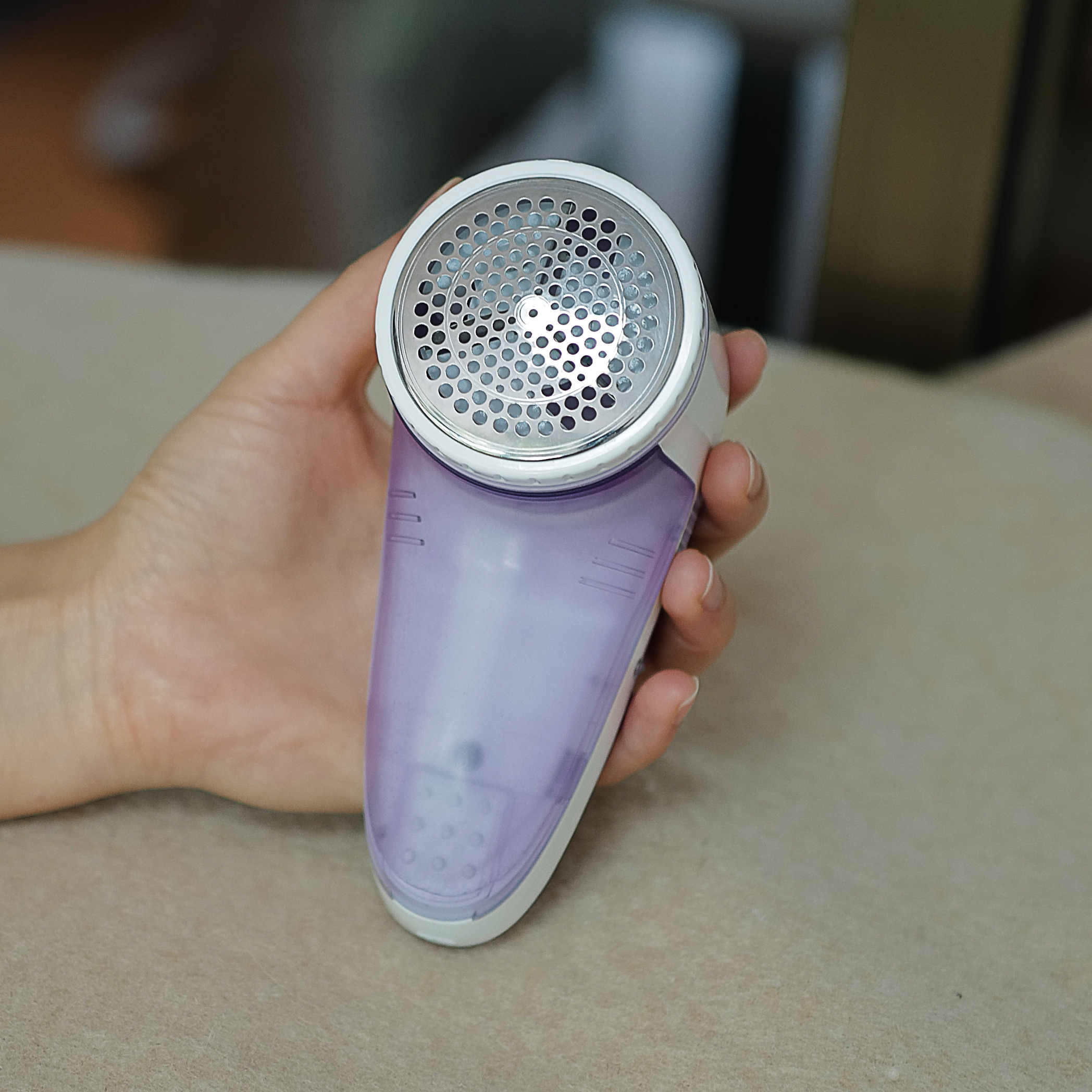 Type-C Rechargeable Lint Remover