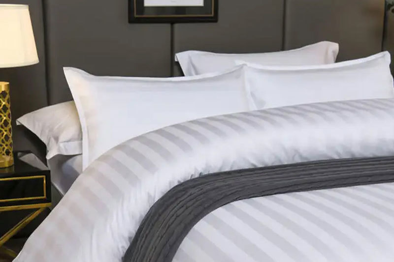 What are the common plain, twill and satin weaves for hotel linens?